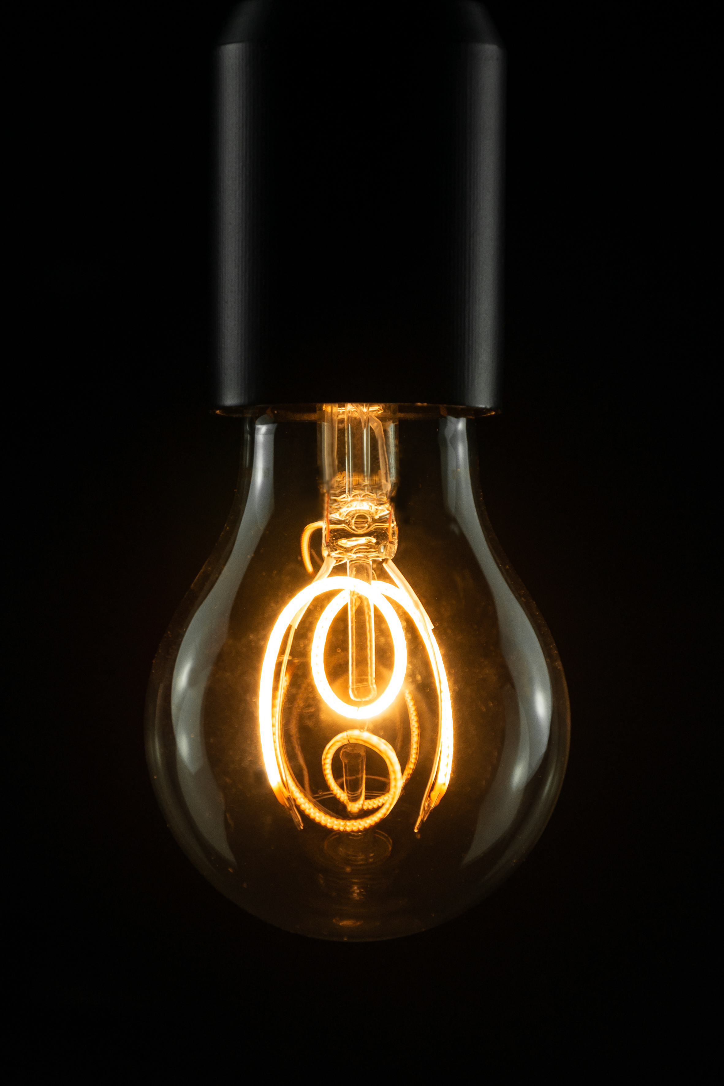 LED Lampe Soft Glühlampe klar R60 E27 3,2 Watt 2200 Kelvin warmweiß extra dimmbar
