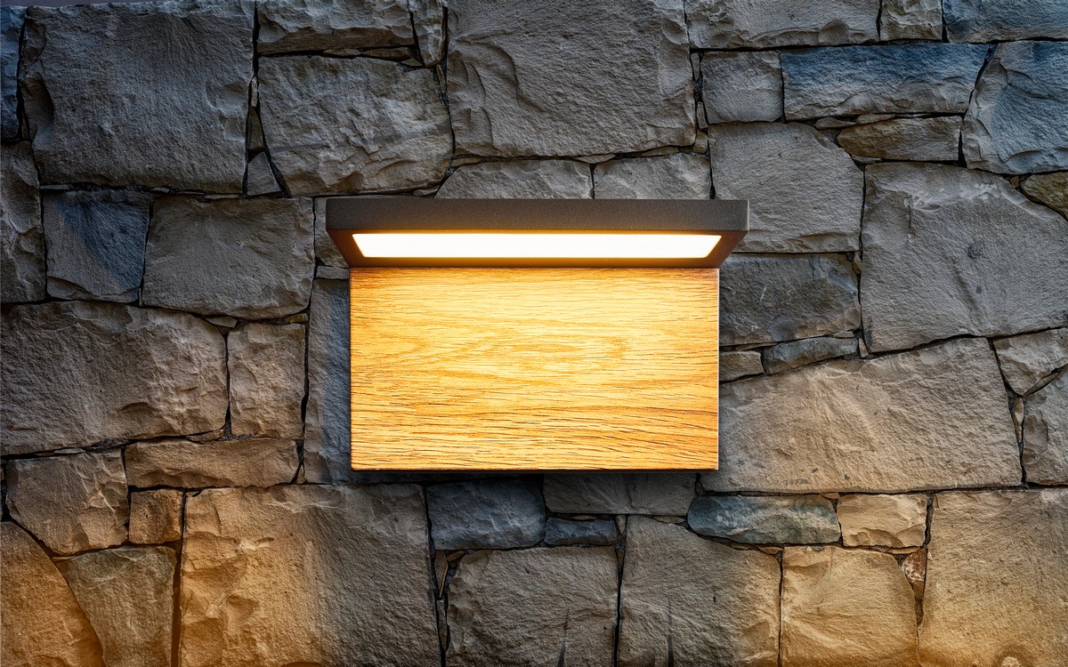 LED-Wandleuchte MANAO anthrazit mit Holzdekor